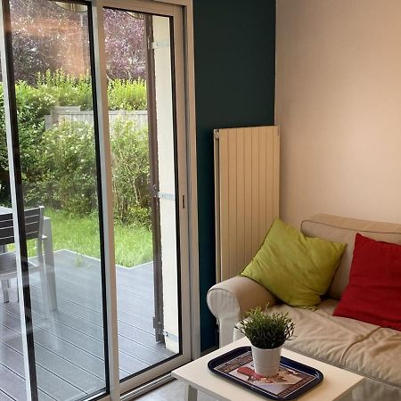 Charmant Cottage 2P Avec Jardin Et Wifi, A 2 Pas De La Plage De Cabourg - Fr-1-487-285 Ngoại thất bức ảnh