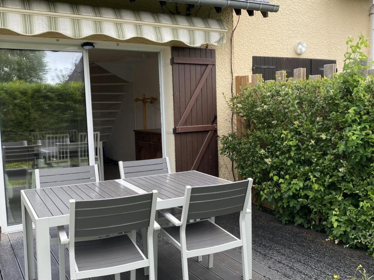 Charmant Cottage 2P Avec Jardin Et Wifi, A 2 Pas De La Plage De Cabourg - Fr-1-487-285 Ngoại thất bức ảnh